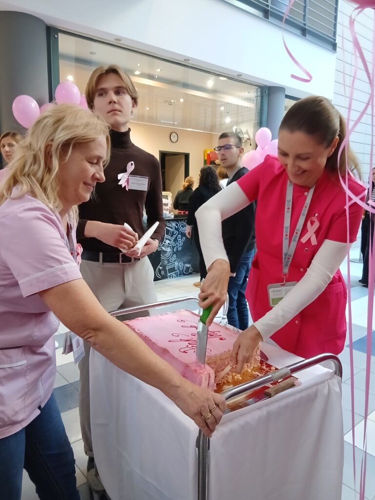 Pink nap a győri Petz Aladár kórházban